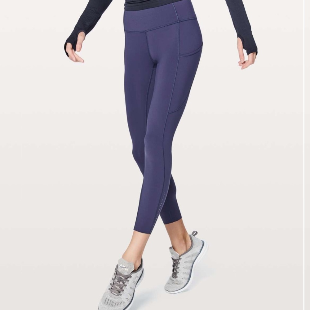 Lululemon Fast & Free 7/8 Tight II (Nulux 25”) with pockets size 6